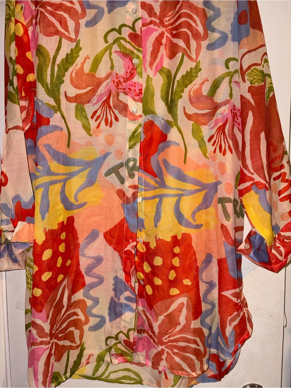 Colorful Abstract Floral Button-Up Tunic Blouse | Lightweight - Picture 3 of 4